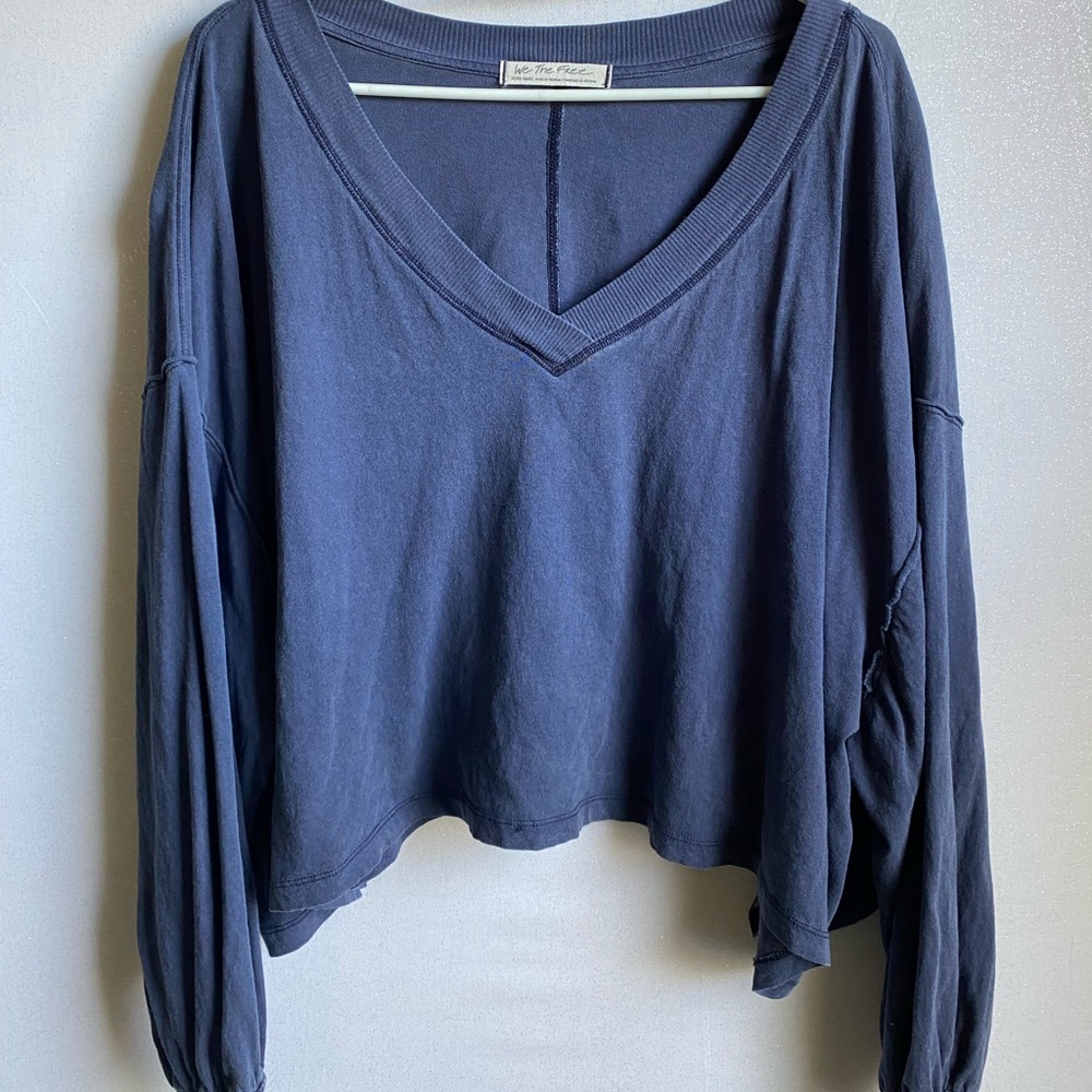 Free People We The Free Top Blue Pullover Sweatshirt Oversized  XS
